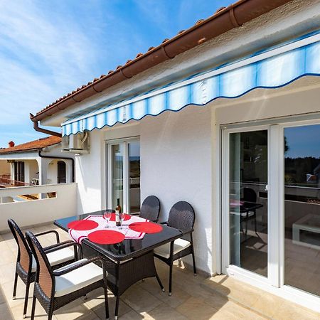 Apartment Neda Đảo Krk Ngoại thất bức ảnh