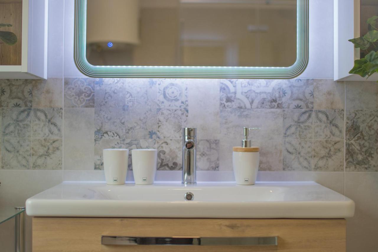 Apartment Neda Đảo Krk Ngoại thất bức ảnh