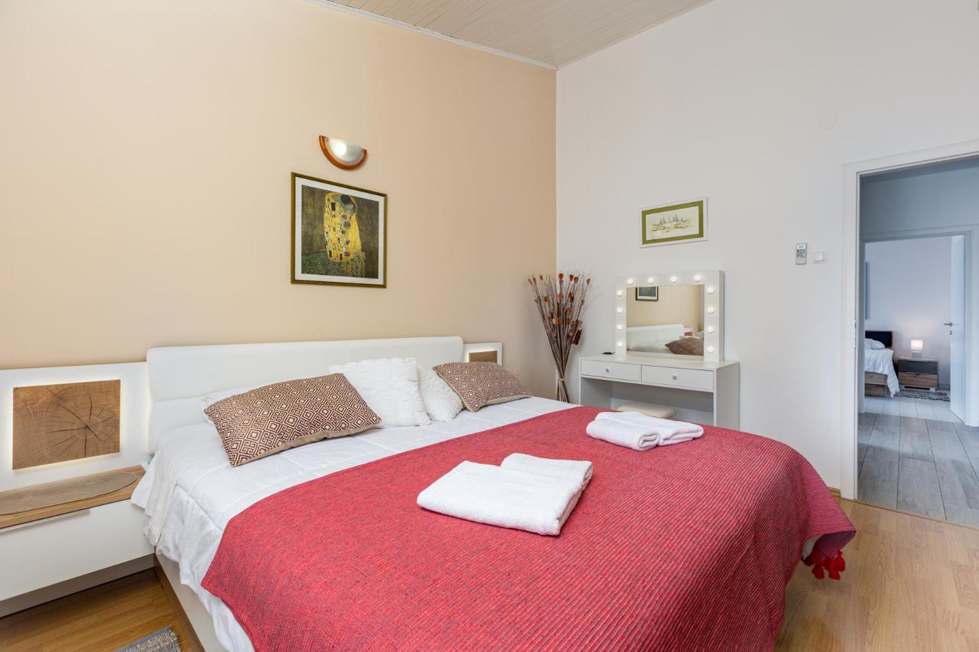 Apartment Neda Đảo Krk Ngoại thất bức ảnh